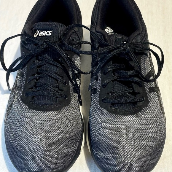 BRAND NEW, never worn, ASICS fuzeX Rush running shoes - Picture 3 of 5